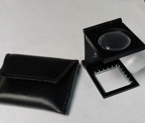 Лупа D302 складная, металлическая, 50 x 55 см